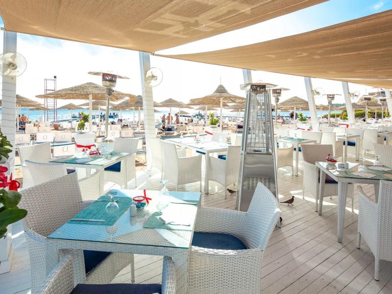 Domina Coral Bay Aquamarine Beach