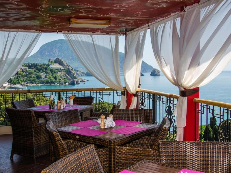 Веселый Хотэй