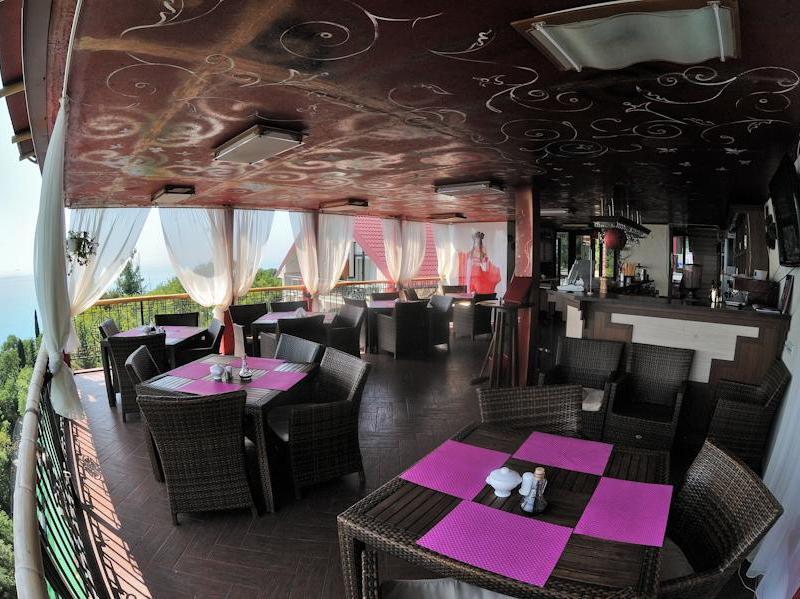 Веселый Хотэй