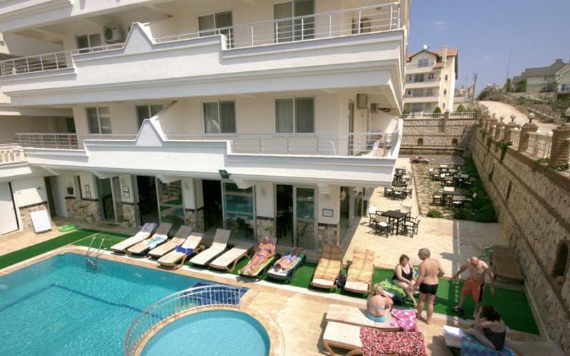 Club Aegean Apartments