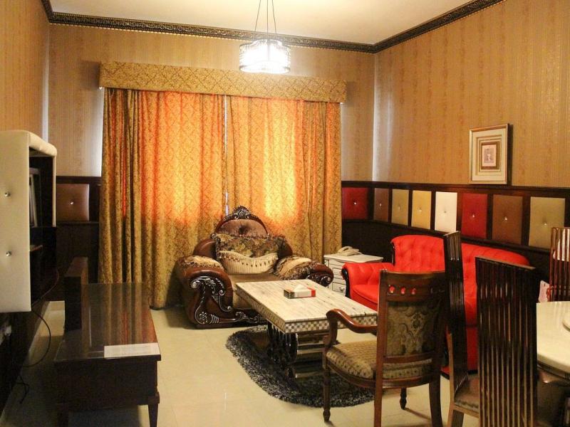 Clifton International Hotel