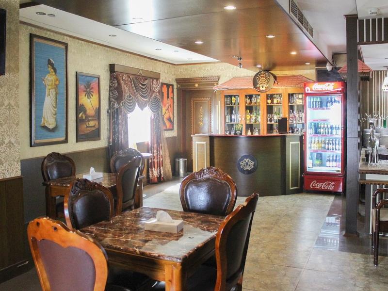 Clifton International Hotel