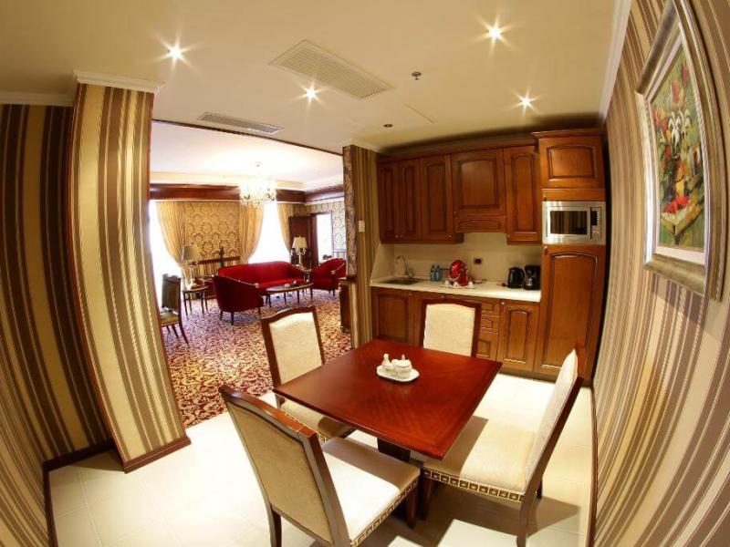 Golden Palace Hotel Resort & Spa GL