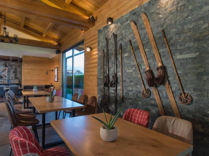 Cornelia Deluxe Residence