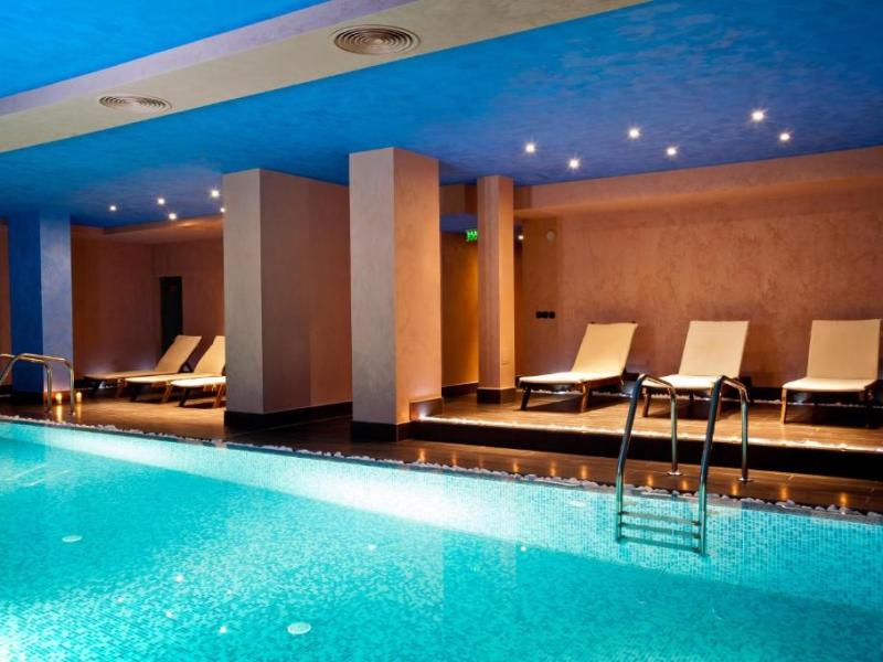 Cornelia Deluxe Residence