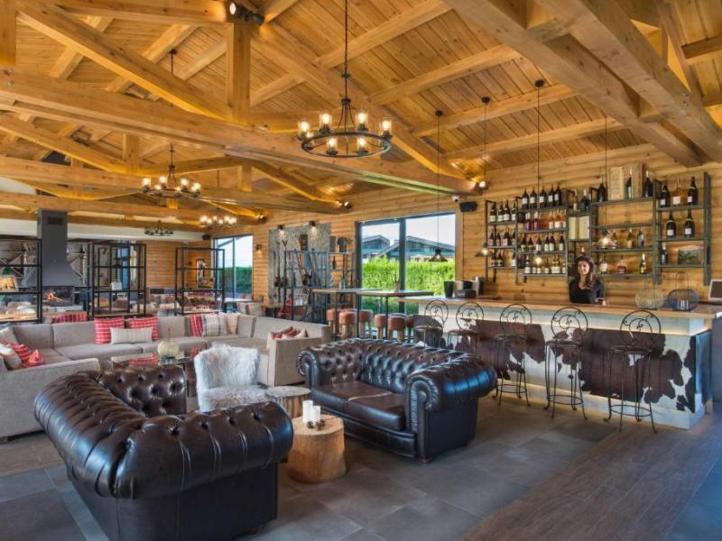 Cornelia Deluxe Residence