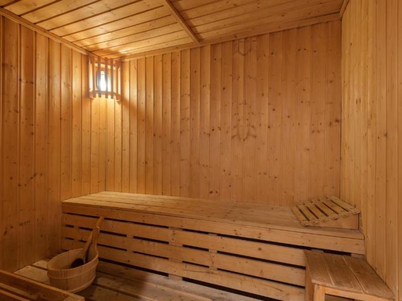 Landmark Premier Hotel