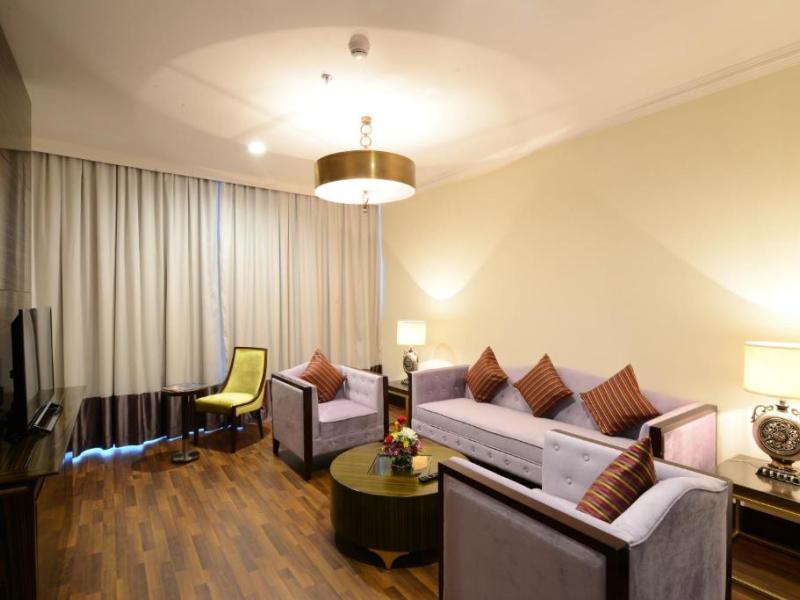 Landmark Premier Hotel