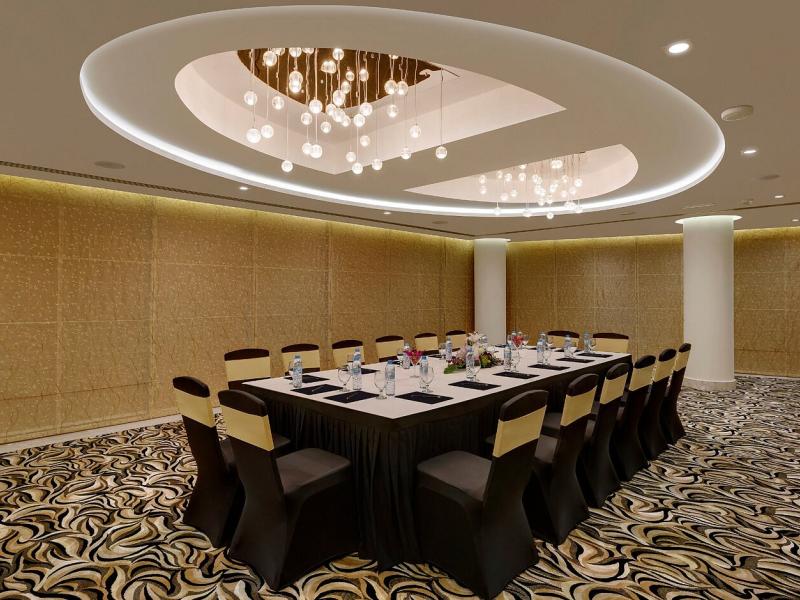 Landmark Premier Hotel