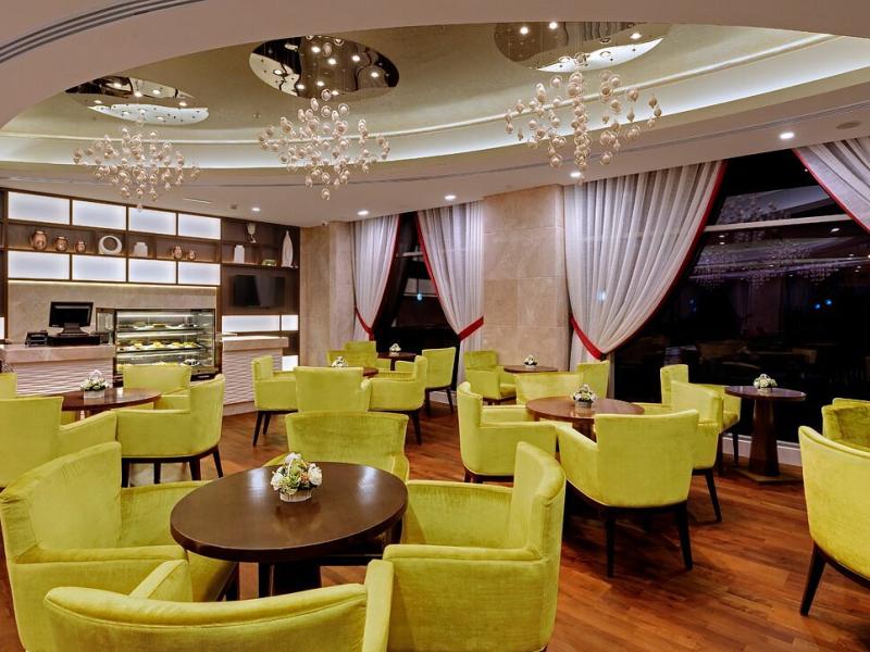 Landmark Premier Hotel