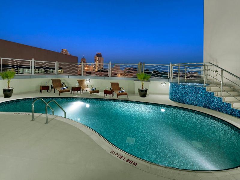 Landmark Premier Hotel