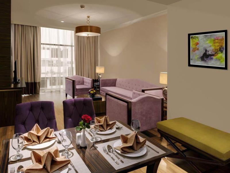 Landmark Premier Hotel