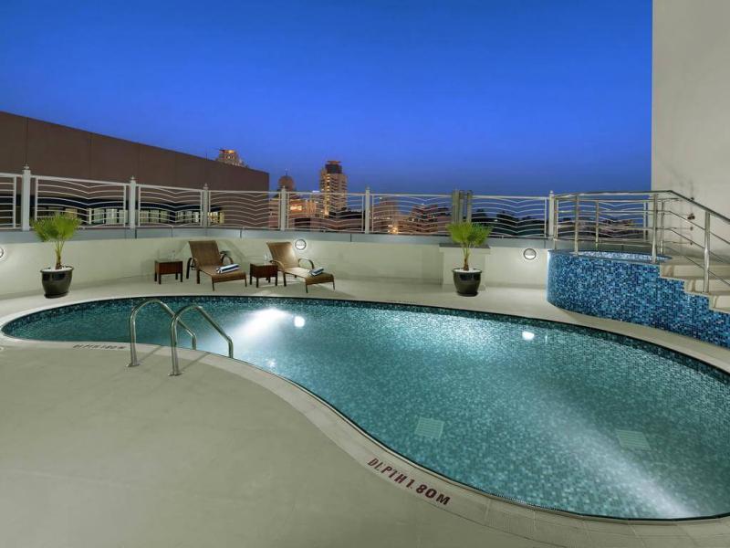 Landmark Premier Hotel