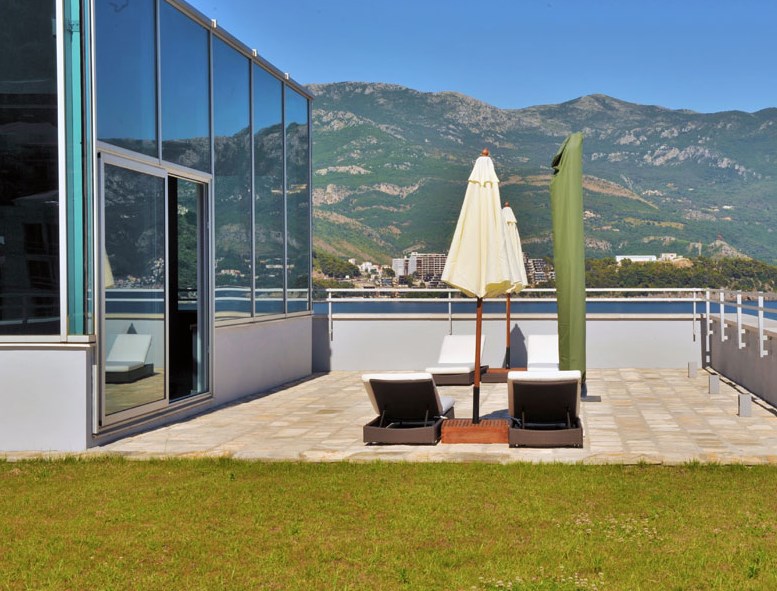 Avala Grand Luxury Suites