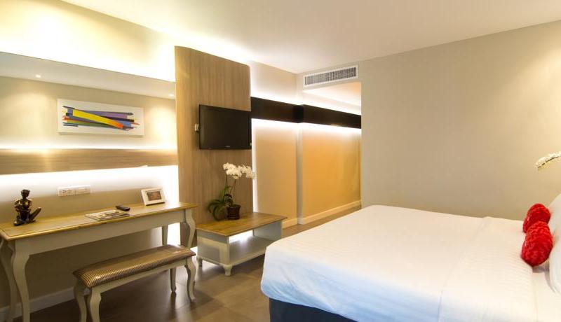 Sea Me Spring Too Hotel