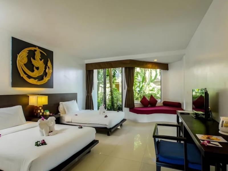 Nai Yang Beach Hotel