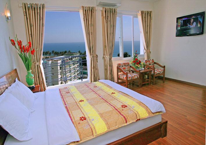 Hoang Hai (Golden Sea)