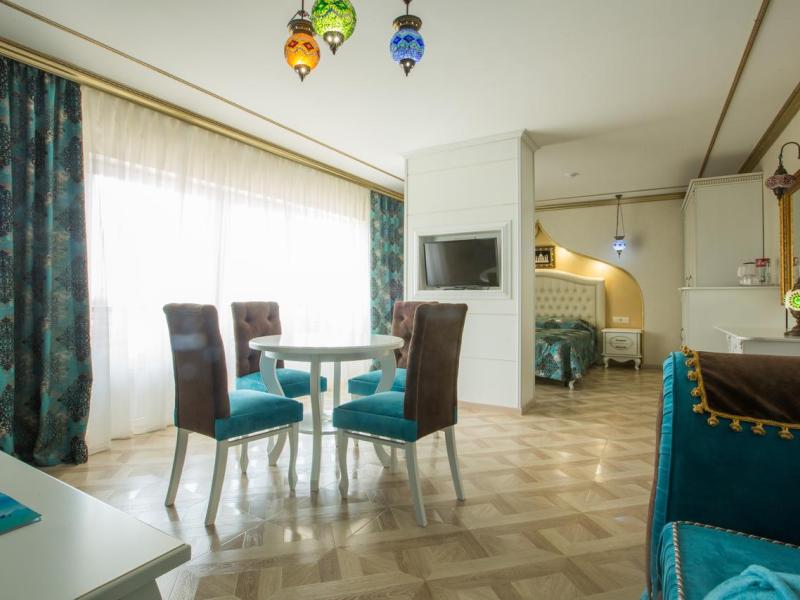 Фрегат пансионат