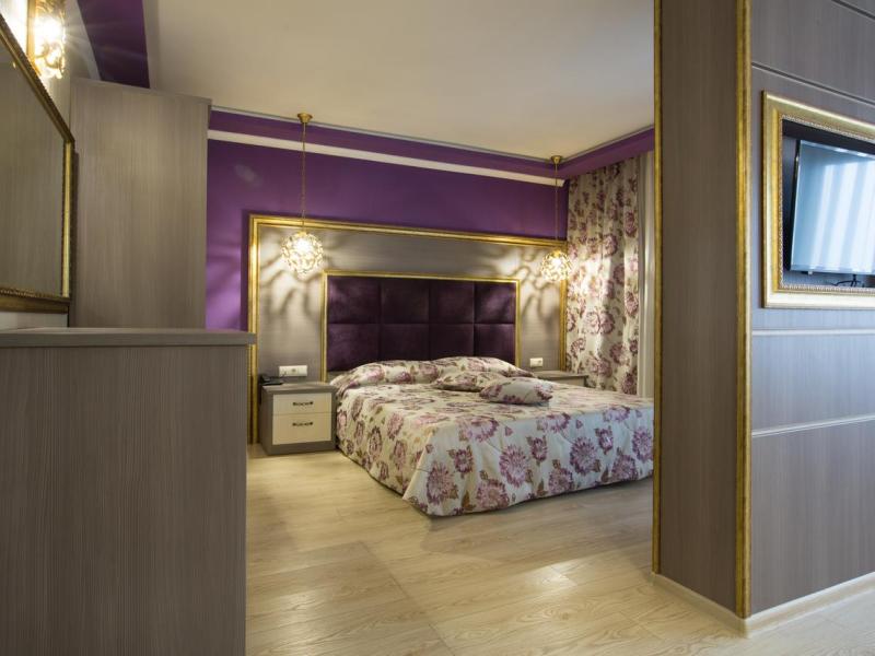 Фрегат пансионат