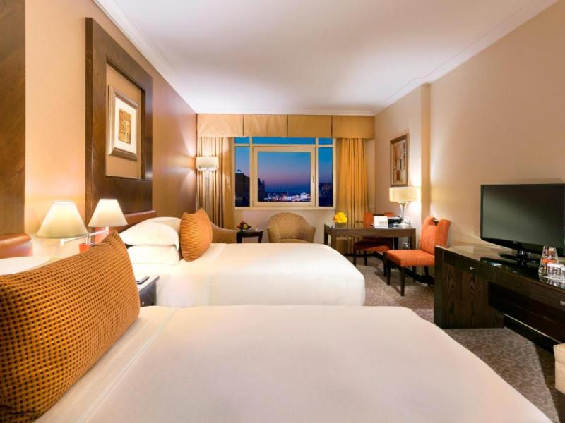 Swissotel Al Murooj Dubai