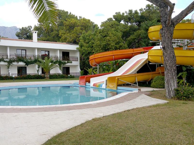 Club Boran Mare Beach