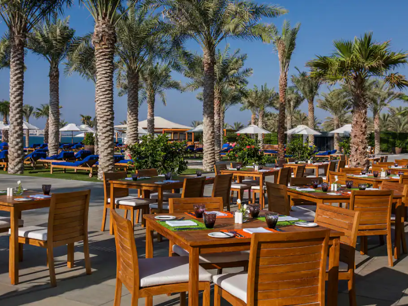DoubleTree by Hilton Hotel Dubai - Jumeirah Beach