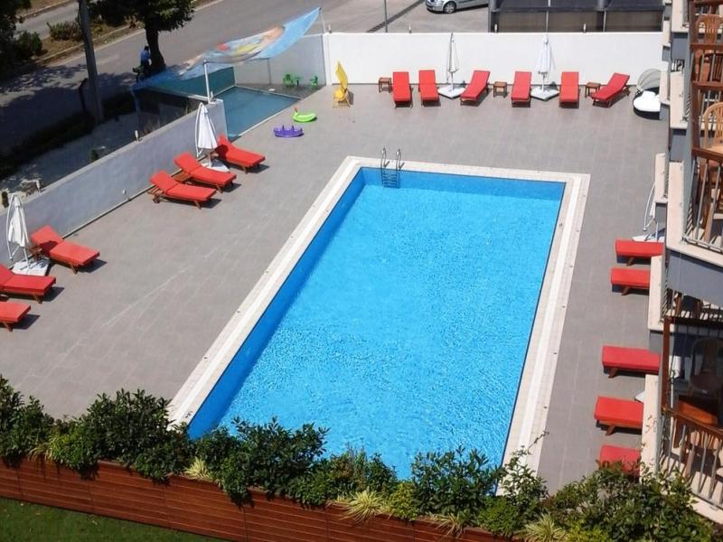 Lova Hotel & Spa