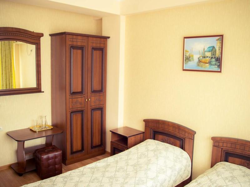 Пальмира (ул. Гвардейская)