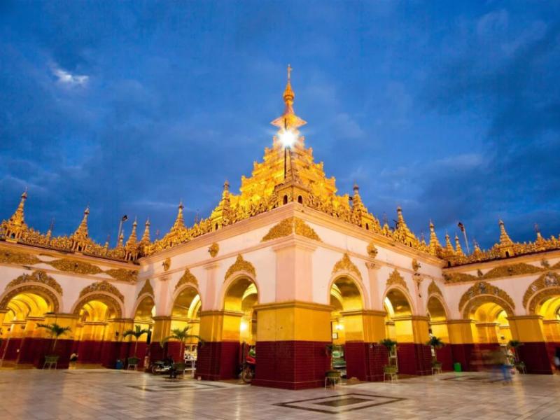 Hotel Mandalay