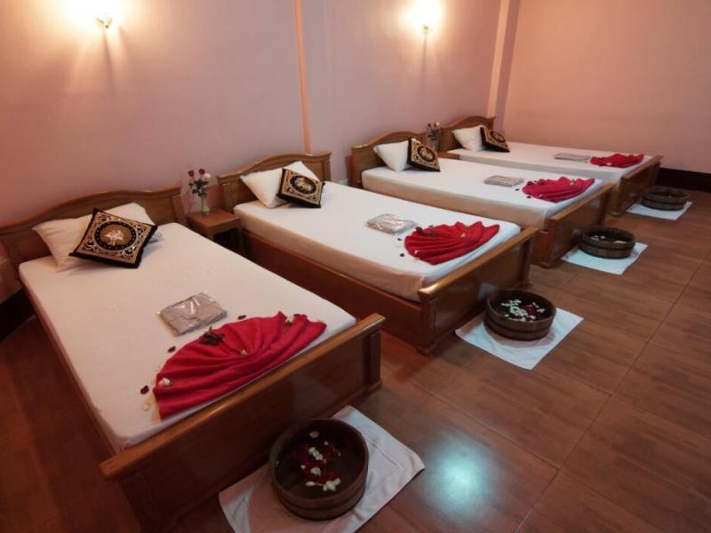 Hotel Mandalay