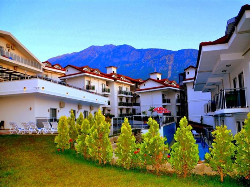 Sunshine Holiday Resort