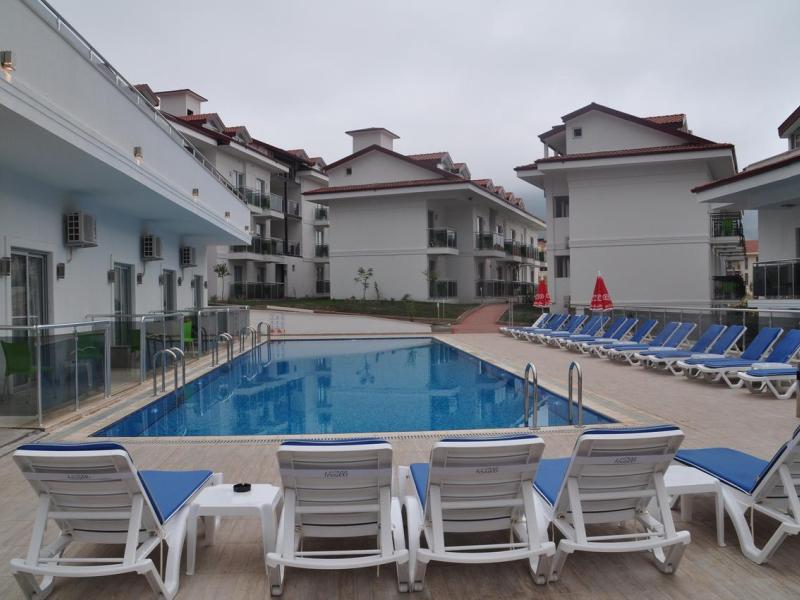 Sunshine Holiday Resort