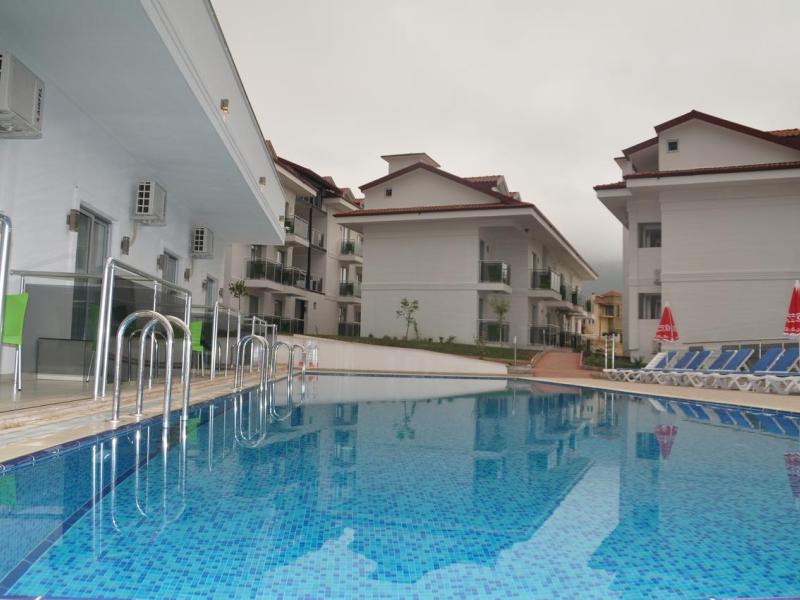 Sunshine Holiday Resort