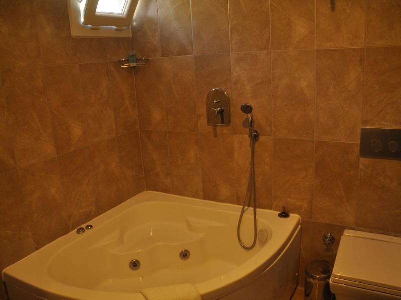 Sunshine Holiday Resort