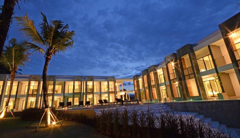 Wanaburi Resort