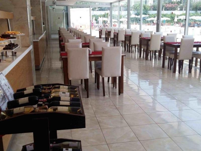 Side Legend Hotel