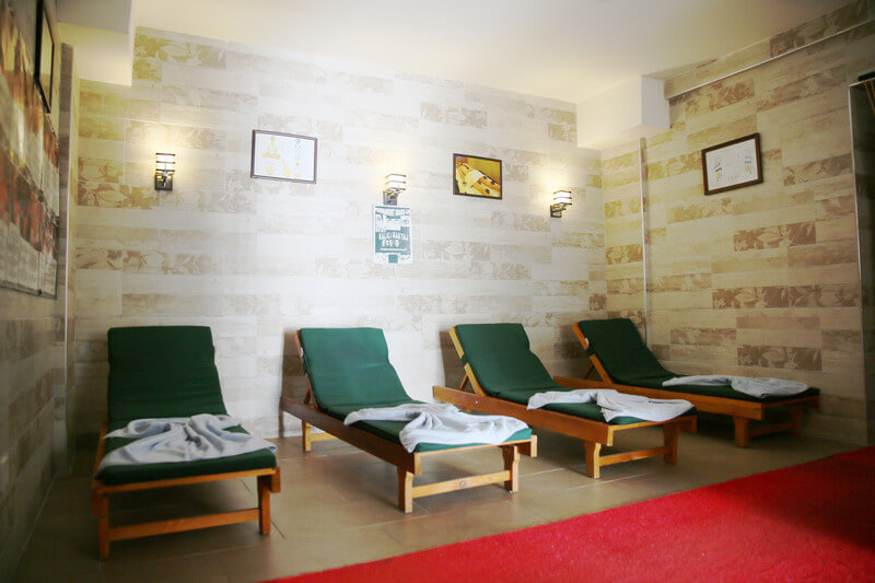 Side Legend Hotel