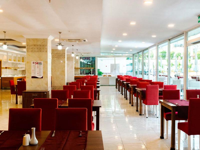 Side Legend Hotel