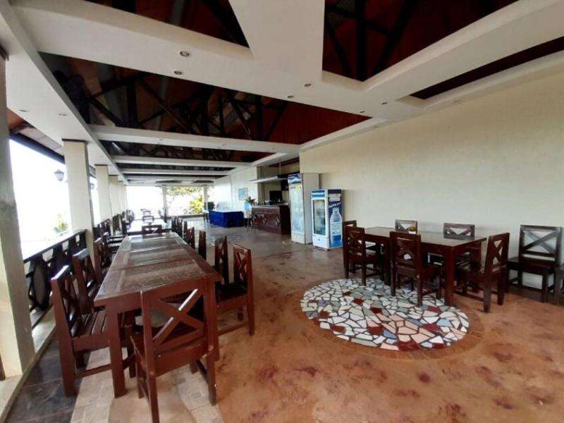 La Veranda Beach Resort