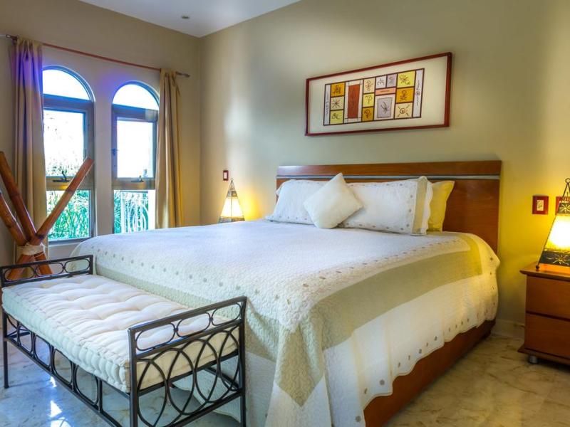 Paseo del Sol Condominios by Bric