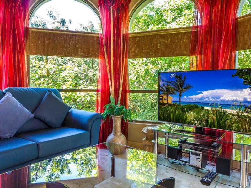 Paseo del Sol Condominios by Bric