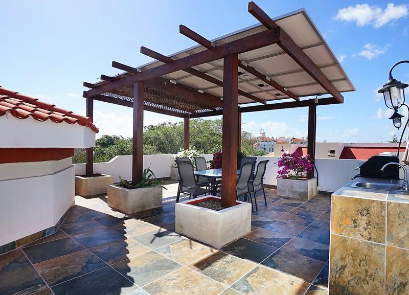 Paseo del Sol Condominios by Bric