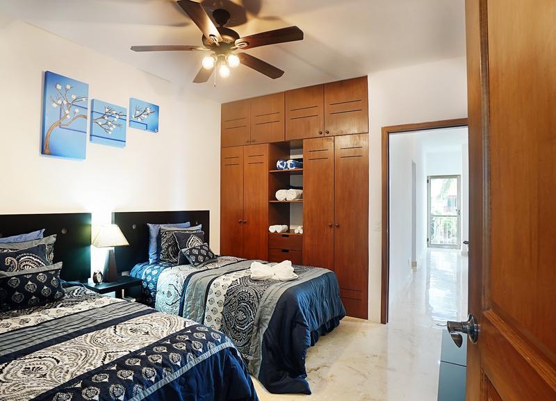 Paseo del Sol Condominios by Bric