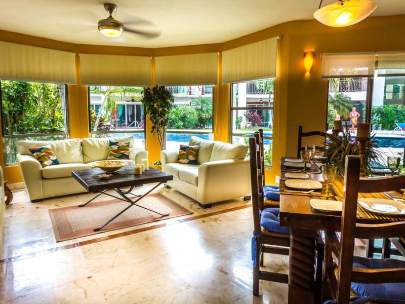 Paseo del Sol Condominios by Bric