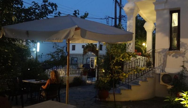 Acropolis Hotel