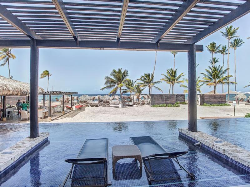 Royalton CHIC Punta Cana Resort & Spa