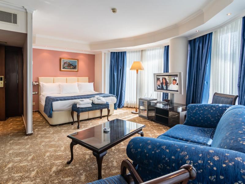 Best Western Hotel Ikibin-2000
