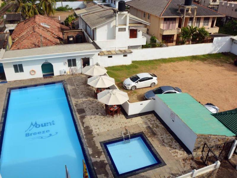 Mount Breeze Hotel