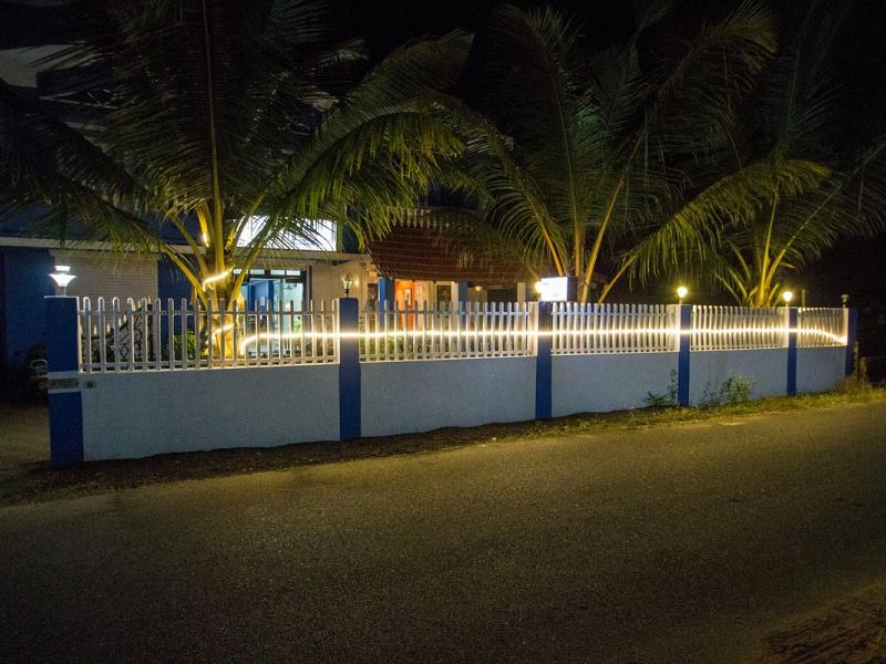 Veeniola Holiday Home