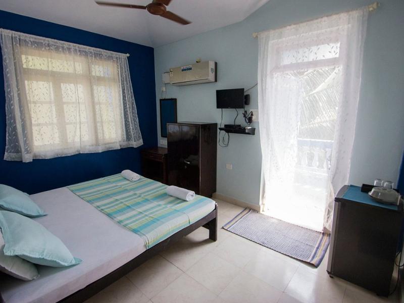 Veeniola Holiday Home